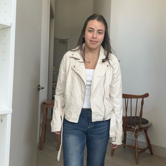 Off-white leather jacket w/ belt - M - Picture 2 of 2